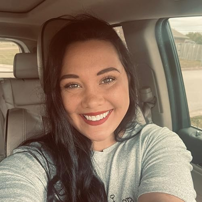 🌸 Lindsey | SAHM | Influencer ✨ Profile