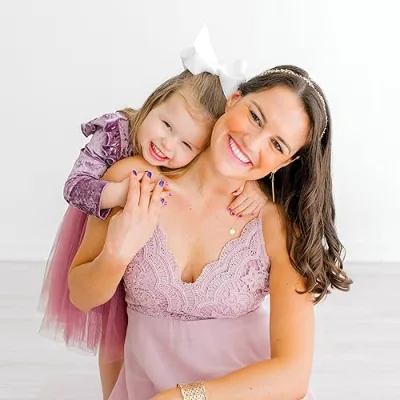 Modern Mom on the Move