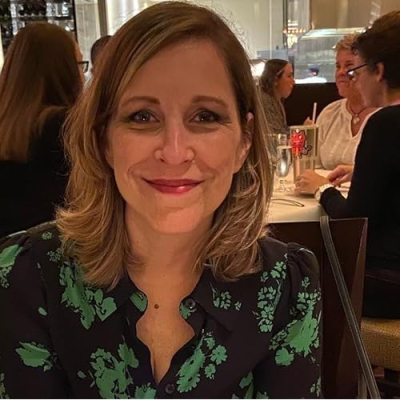 Steph Shares Profile