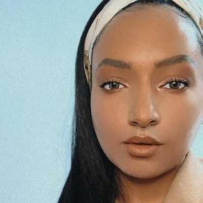 The Blogery meets Amazon Profile