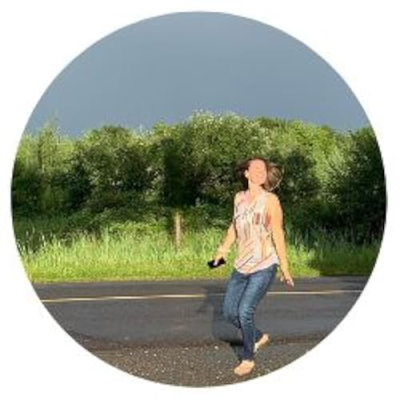 Julie's Favourite Finds - Family, Art, Home Profile