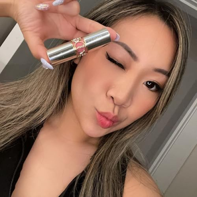 Christinee's Collection ♡ Profile