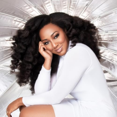 The Makeup Mogul Store Profile