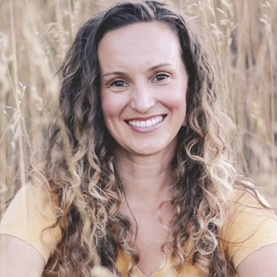 Dr. Lindsay Hollister, ND Profile