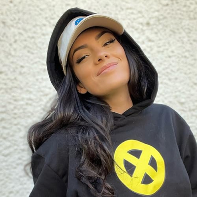 mads @zoogirlq Profile