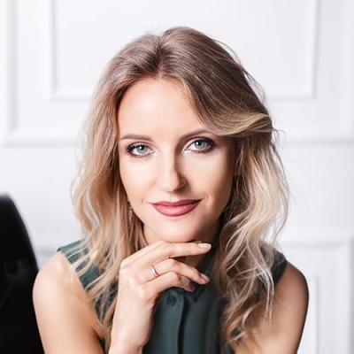 Elena Stagge Profile