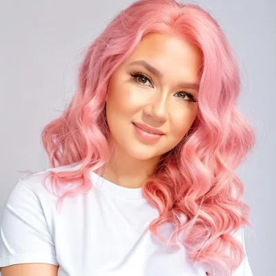 The Glam List by Crystal McIntyre