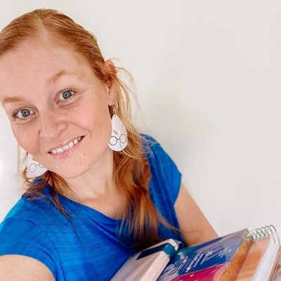 Holly Connors Profile