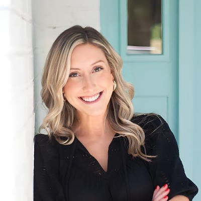 Christie Robsham Profile