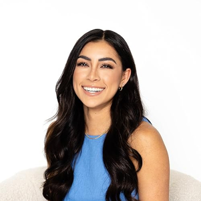 Jeanine Amapola Profile