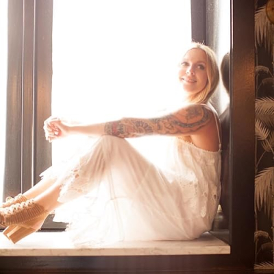 Dani Hampton Profile