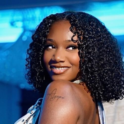 Dee Fine Whine Profile