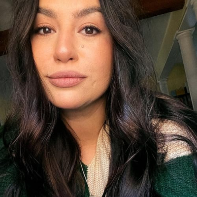 Savannah Justine Profile