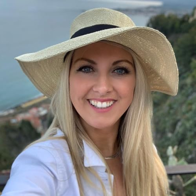 Nicole’s store Profile