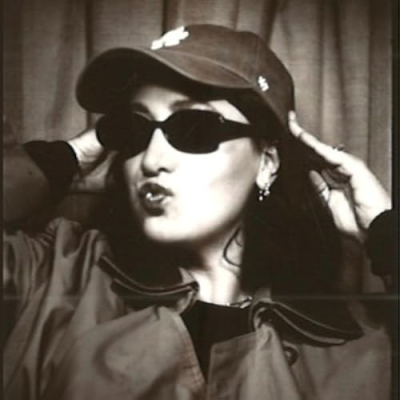 Anna Elizabeth Profile