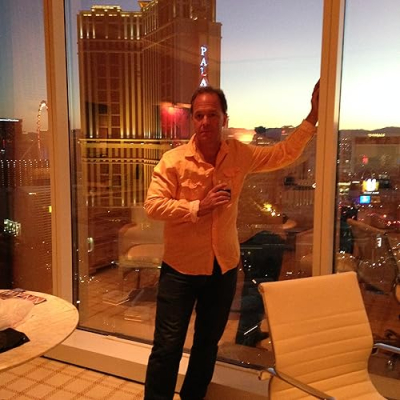 Bob Tompkins Profile