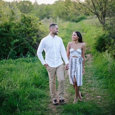 Efrain & Genesis Profile