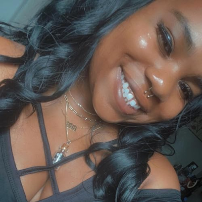 Ashley's Beauty and Small Biz Must Haves Profile