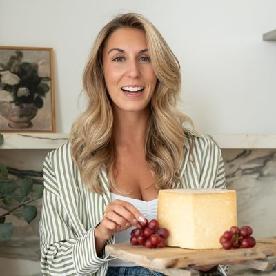 Nicolle Love Profile