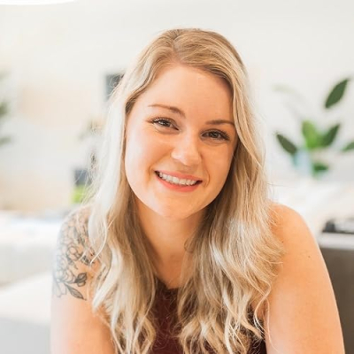 Samantha Sloan Profile