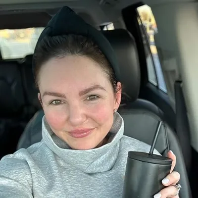 Val @ Lovely Lucky Life