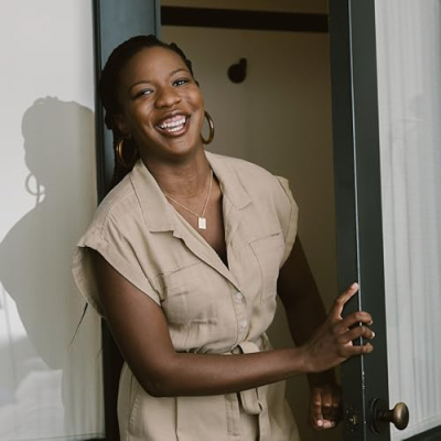 Amber Mayfield Hewett Profile