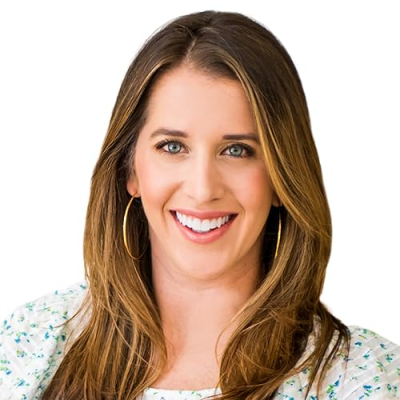 Kelly Senyei | Just a Taste Profile