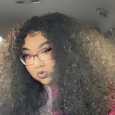 Nisha's Storefront Profile