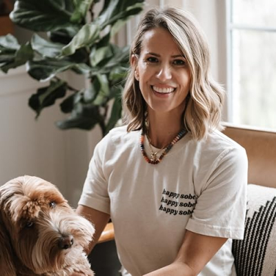 Suzanne Warye Profile