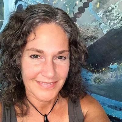 Lorraine Glessner Profile