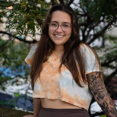 Sneaker Queens Customs