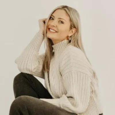 It’s Honey Done by Kayla Cummings