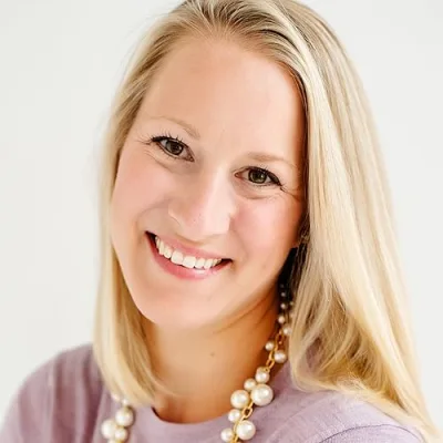 Dr. Becca Gasiewicz Thiemann