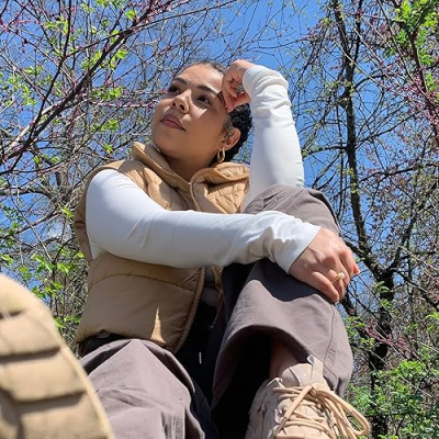 Angie Santana Profile