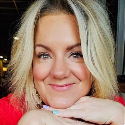 Reviews with Jullie Profile