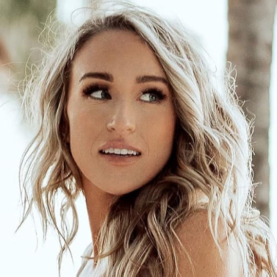 Nicole Combs Profile