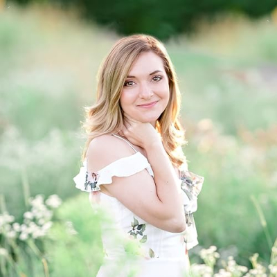 The Rosewood Home | Angela Cochran Profile