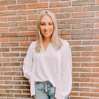 Jessica Miller - @jessicaviolettaylor Profile