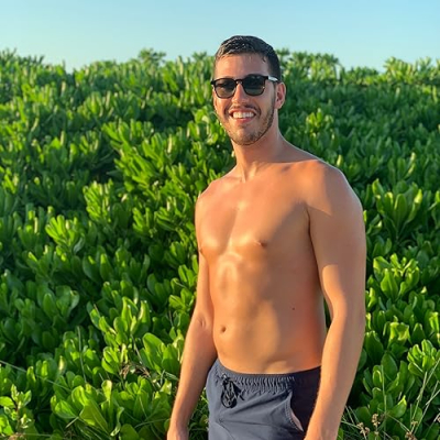 wolfyy Gay Travel Store Profile