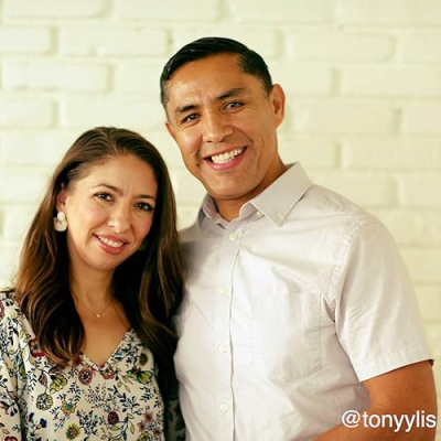 Tony y Liz Orozco Profile