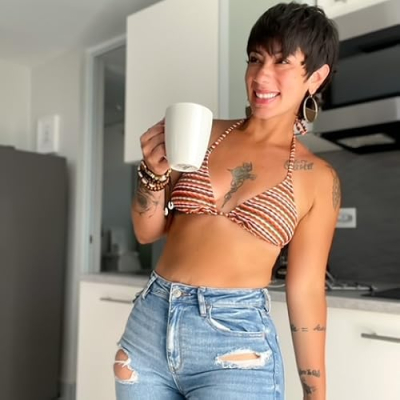 Alexis that Fox Profile