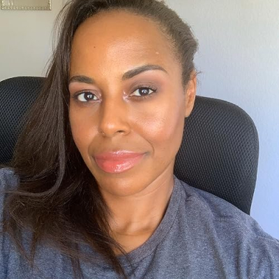 Stephanie Mullins Profile