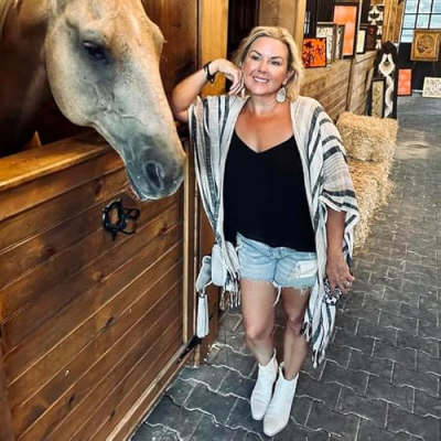 So Chic Life Profile