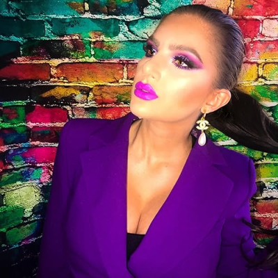 Azi’s reviews Profile