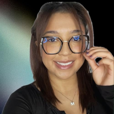 Monica Lyzzette Profile