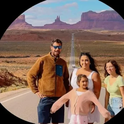 Amanda // Salty Vagabonds Family