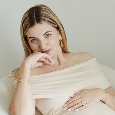 IT'S ME MARIA SEE Profile