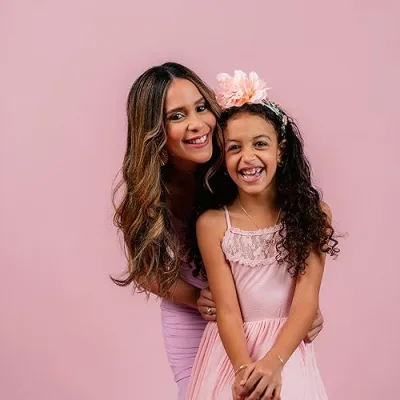 Dra Estrella Martínez Skin Care Coach