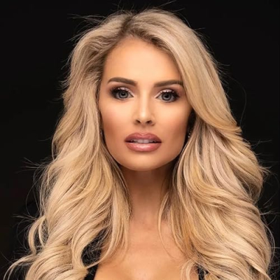 emily wallace Profile