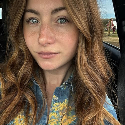 Caitlin Steele Profile